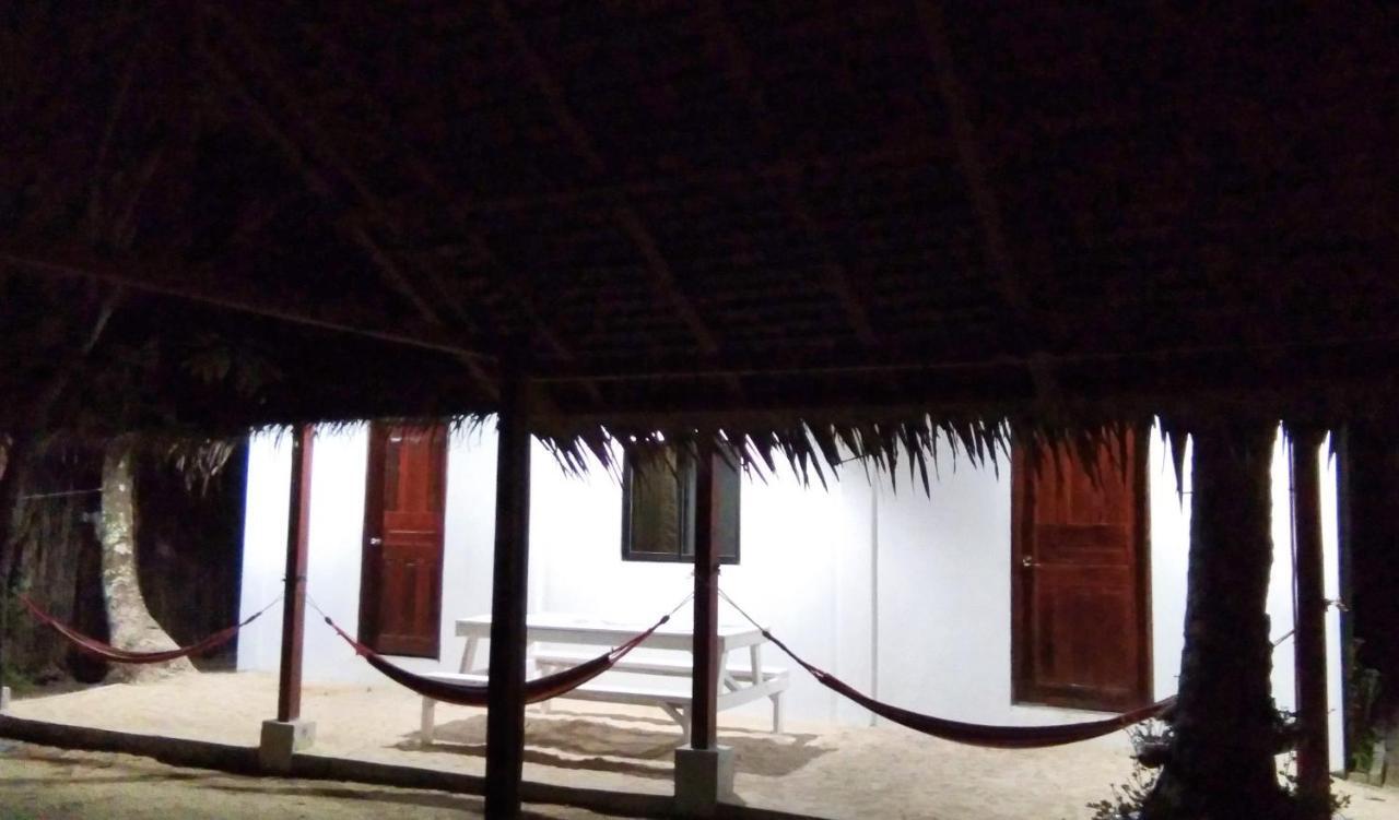 Butterfly House, Libertad, General Luna, Siargao, Filipinas Villa General Luna  Exterior photo