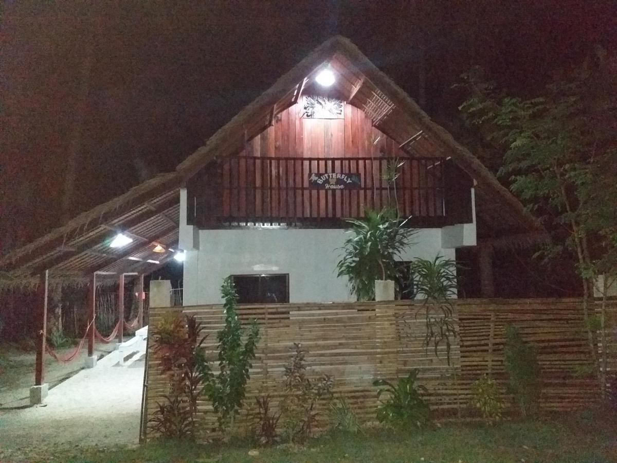 Butterfly House, Libertad, General Luna, Siargao, Filipinas Villa General Luna  Exterior photo